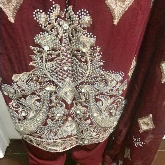 Maroon georgette dress with silver work - Picture 3 of 3